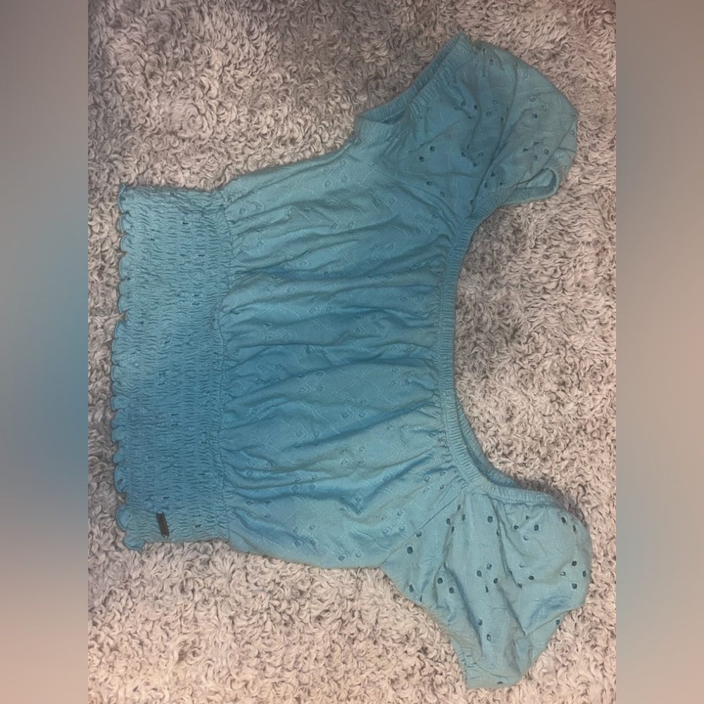 Hollister light blue crop top